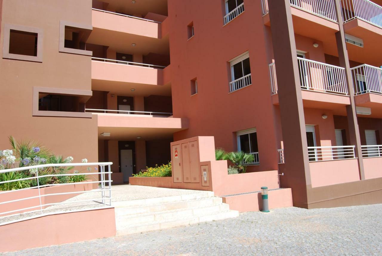 Beautiful Apartment Litoralmar Portimao Exterior photo
